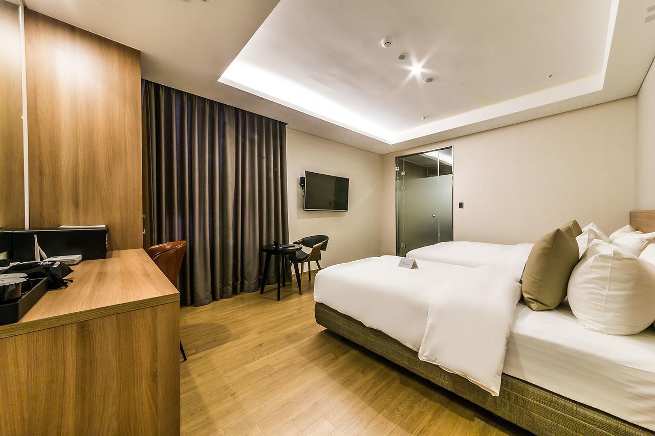 Wd Hotel Сеул Екстериор снимка